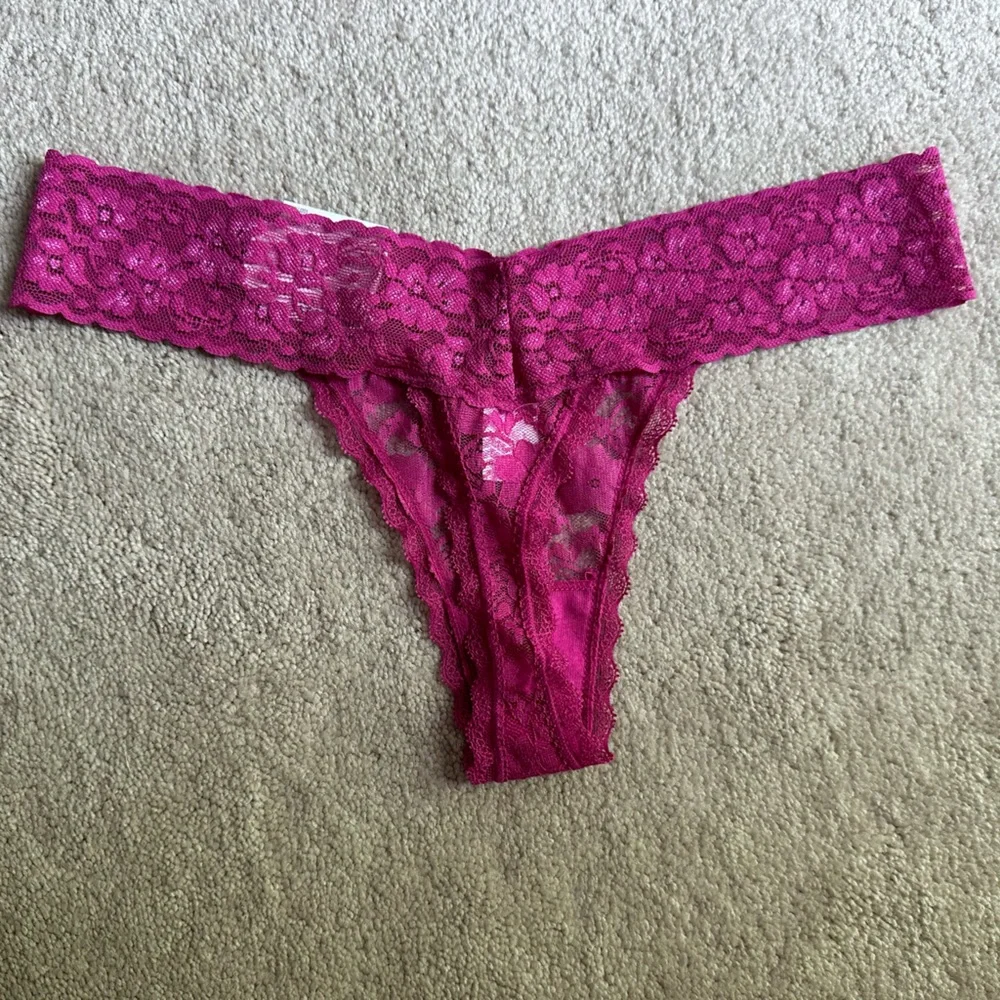 FREE w/ Purchase! - Jasmine & Ginger Thong - Size Small - Picture 2 of 3